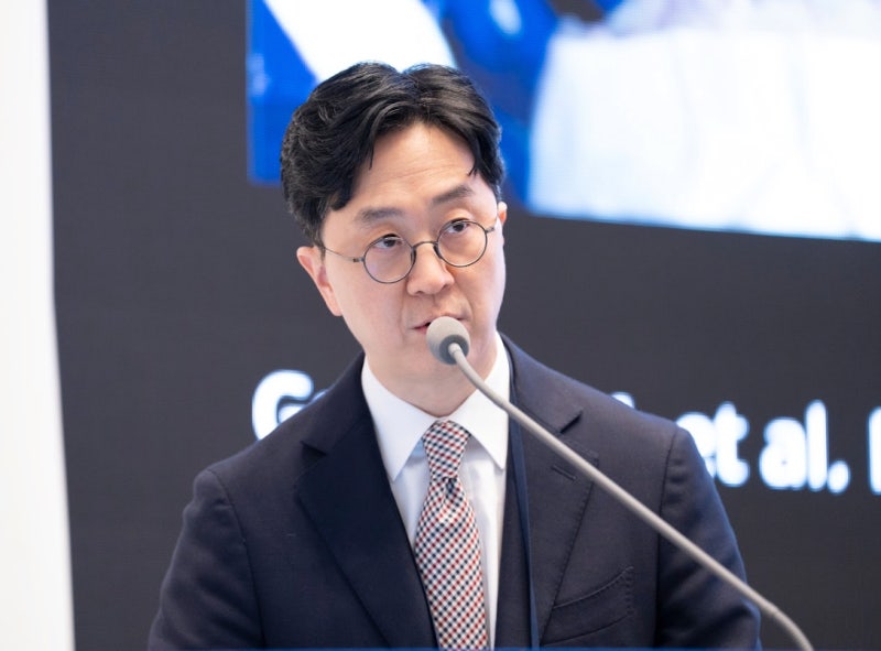 대전가슴성형 후 촉감? 현직 의사도 깜짝 놀라는 자연스러운 분들의 특징