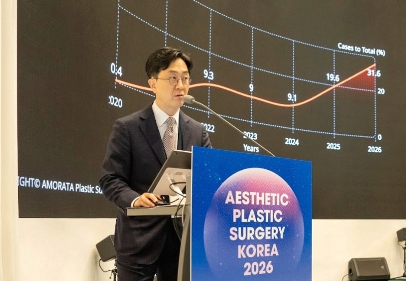 인천가슴성형 근막하 수술 장점과 단점, 어떤 사람에게 좋을까?